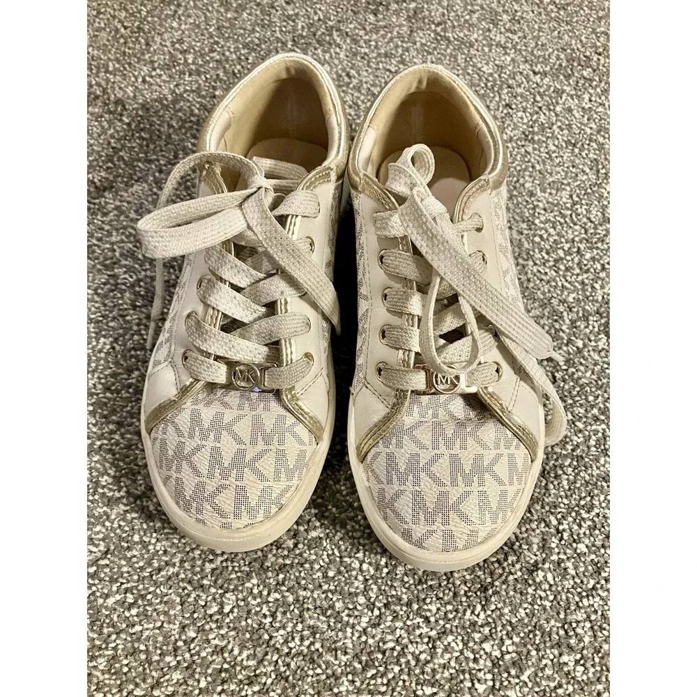 Michael Kors Girls Youth Size 1 Lace up Sneakers Shoes‎ Beige Gold MK Logo